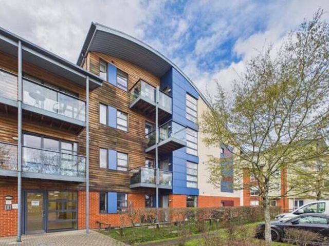 House for sale in Row Town, Surrey