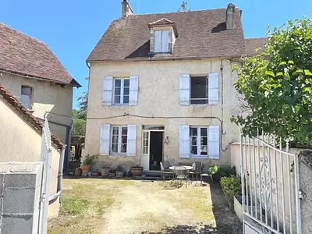 Maison vente à Nontron, Cherveix-cubas