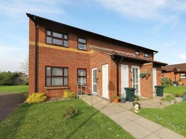 House for sale in Batchworth, Hertfordshire
