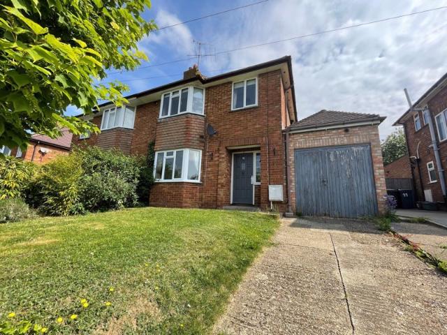 House for rent in Wooburn, Bourne End