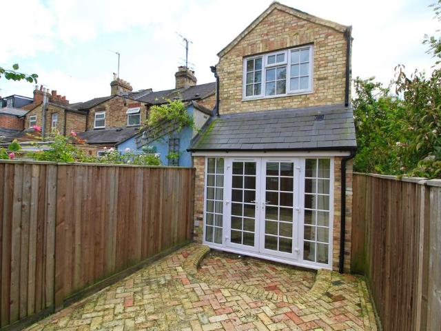House for rent in St Clement's, The Slade