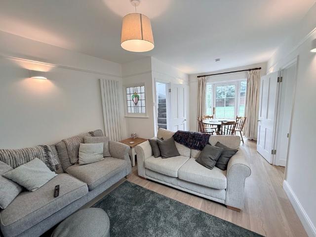House for rent in Wigginton, Pouchen End