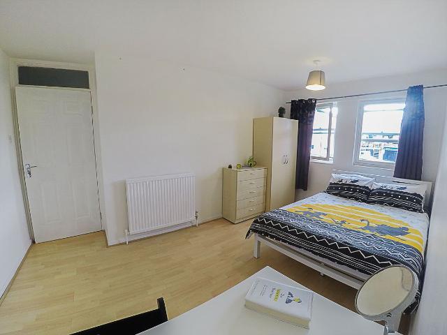 Room for rent in Tottenham Hale, Greater London