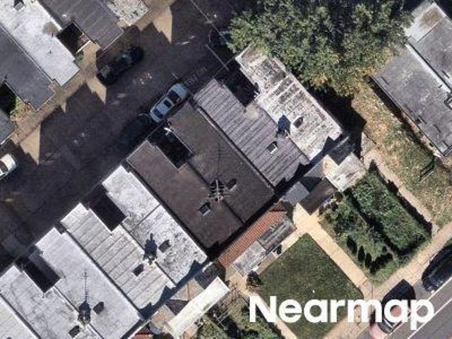 Townhouse for sale in Paschall, Philadelphia