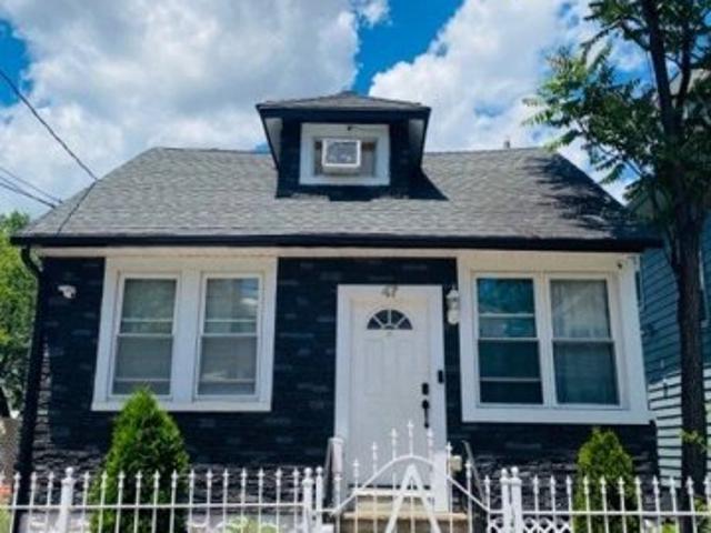 House for sale in Irvington, New Jersey