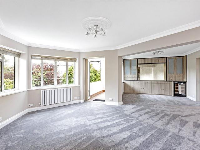 Apartment for rent in London Borough of Richmond upon Thames, Greater London