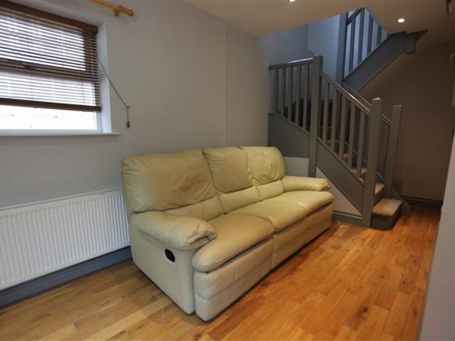 Terraced House to rent in Bluebell, North Tipperary