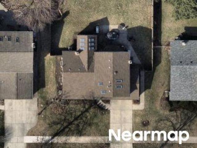 House for sale in Glenview, Illinois