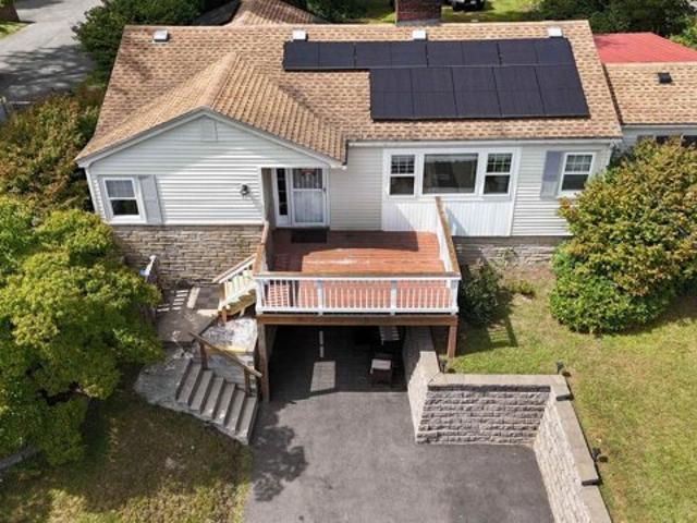 House for sale in Derry Village, Derry