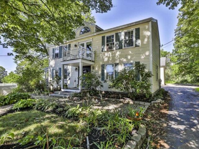 Condo for sale in Derry