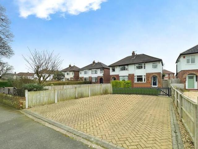 House for sale in Little Sutton, Chester