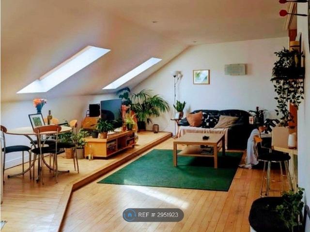 Apartment for rent in Old Trafford, Trafford Park