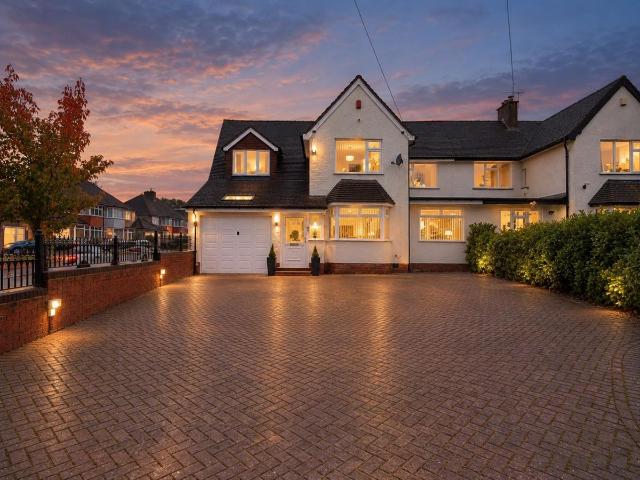 Apartment for rent in Banners Gate, Birmingham