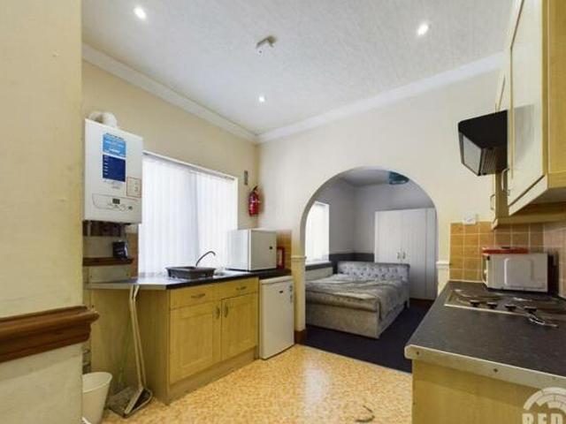House for rent in Coundon, West Midlands