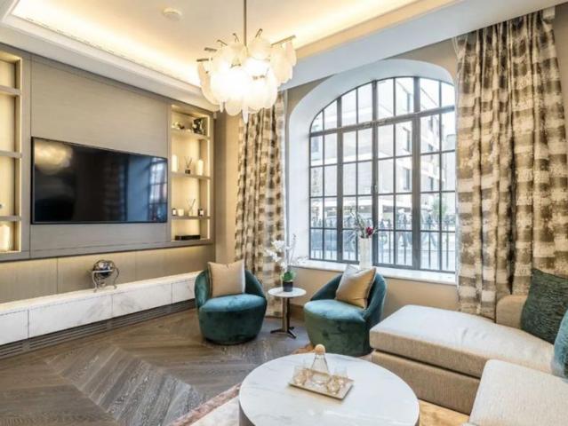 Apartment for rent in Mayfair, Greater London