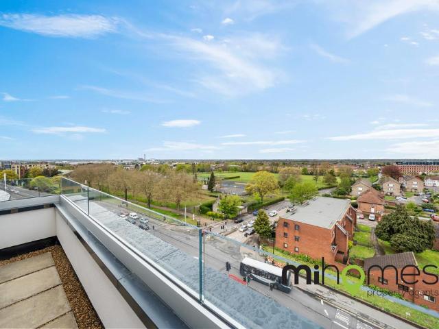 Apartment for rent in Slough
