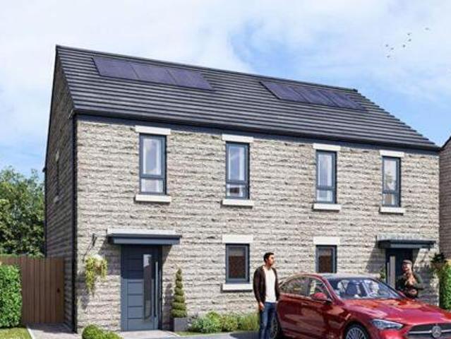House for sale in Froggatt, East Midlands