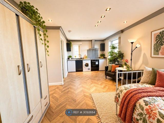 Studio for rent in Benton, North Tyneside