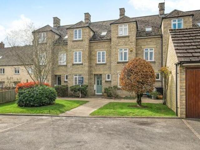House for sale in Chesterton, Cotswold