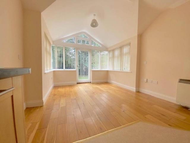 Apartment for rent in Chesterton, Arbury