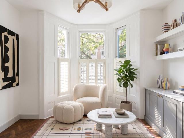 Apartment for rent in North Kensington, Greater London