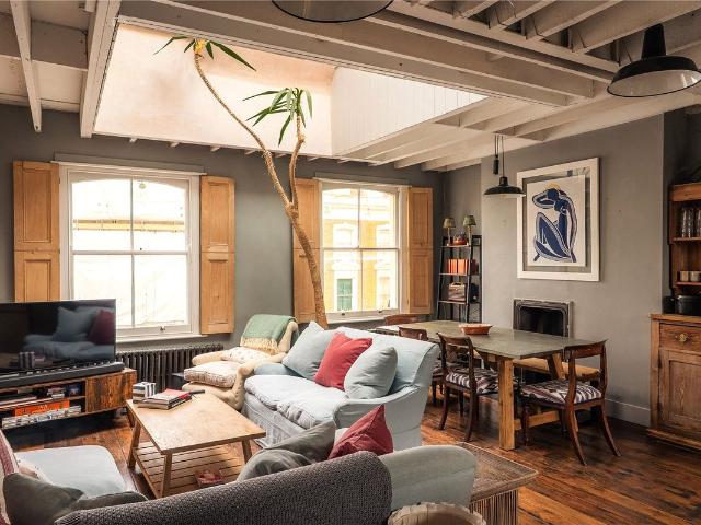 Apartment for rent in North Kensington, Greater London