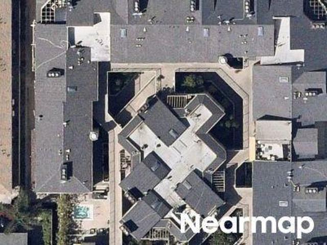 Condo for sale in Long Beach, California