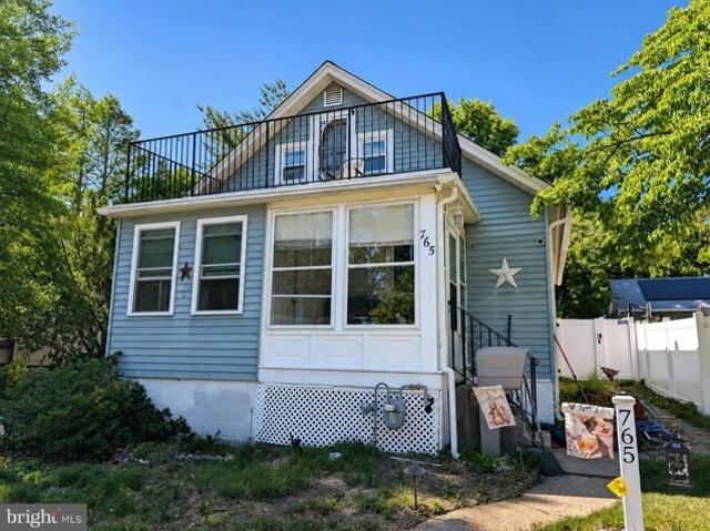 House for sale in Woodbury Heights, New Jersey
