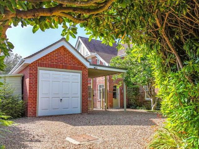 House for sale in Old Milton, Ashurst Bridge