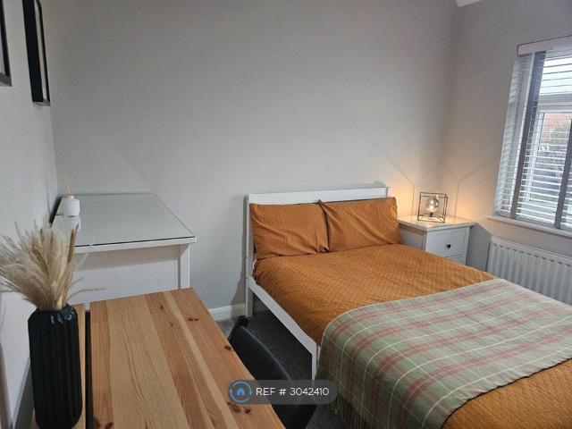 Room for rent in Watergate, Devon