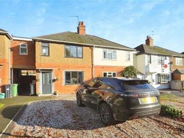 House for sale in Green Close, Warwickshire