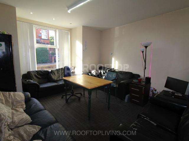 House for rent in Hyde Park, Leeds
