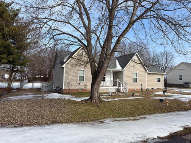 House for sale in Oakfield, West Tennessee