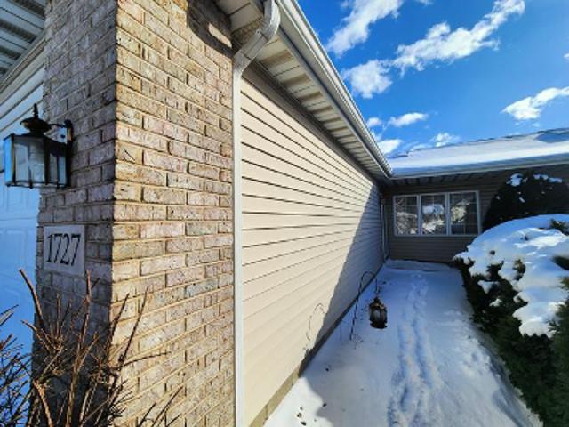 House for sale in Crown Point, Indiana