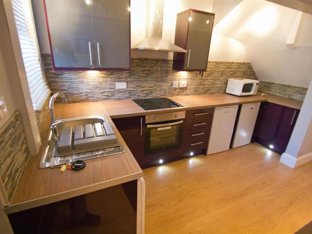 House for rent in Hyde Park, Leeds