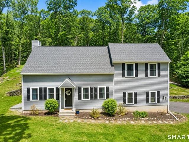 House for sale in Killingworth, Connecticut