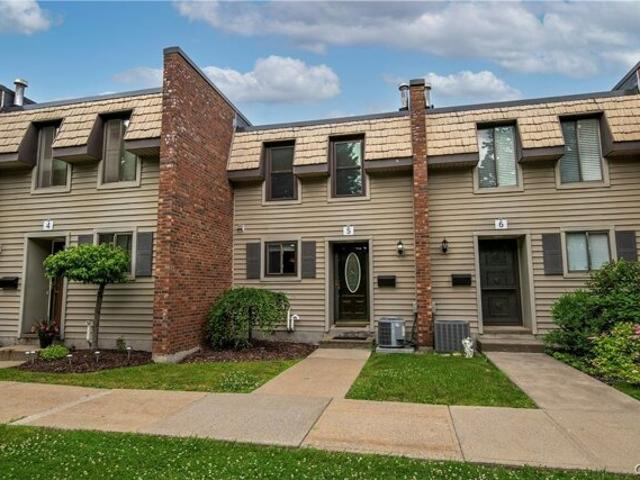 Condo for sale in Oneida, New York
