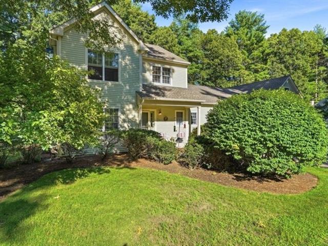 Condo for sale in Bedford, Massachusetts