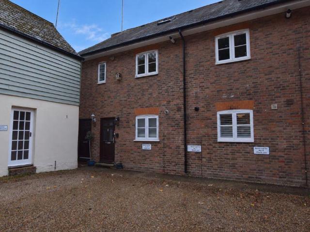 Apartment for rent in Bearsted, Maidstone