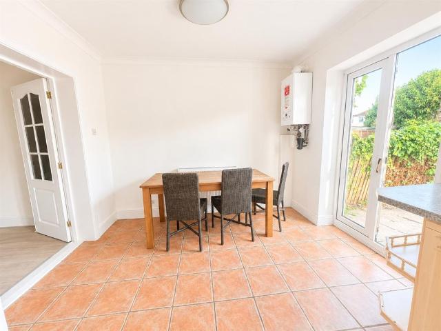 House for rent in Freezywater, Greater London