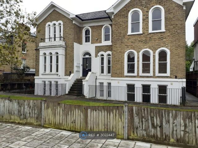 Apartment for rent in West Norwood, Greater London