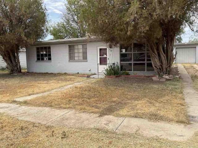 House for sale in Carlsbad, New Mexico