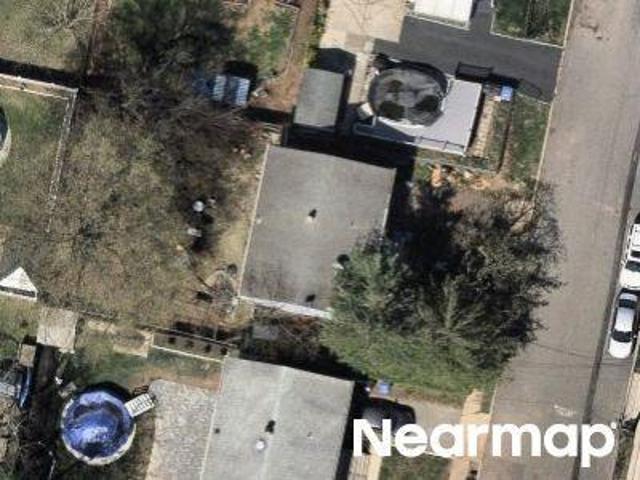 House for sale in Avenel, New Jersey