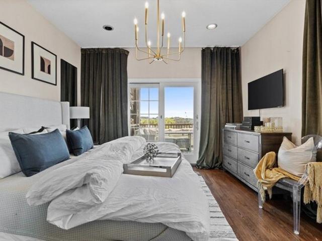 Condo for sale in Chelsea