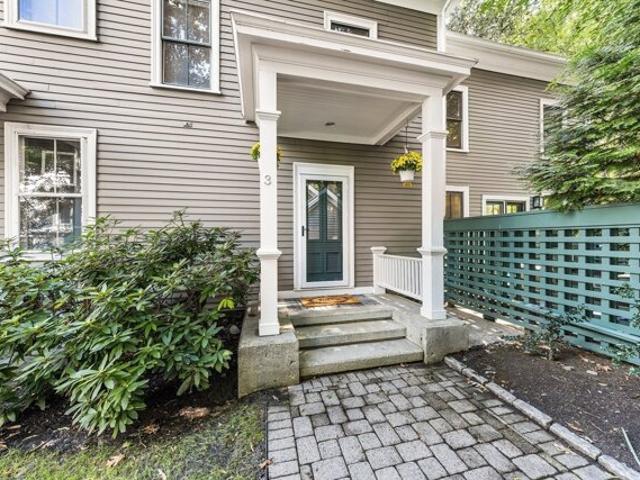 Condo for sale in Auburndale, Massachusetts