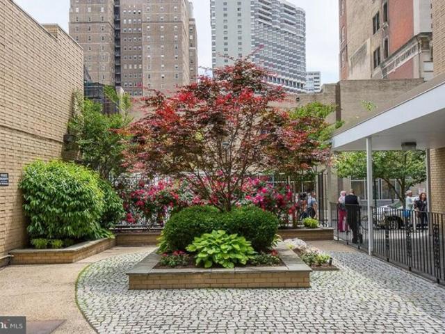 Condo for sale in Philadelphia