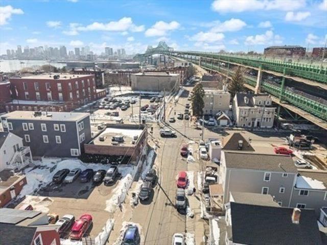 House for sale in Chelsea Square, Chelsea