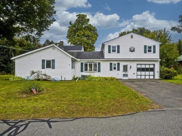 House for sale in Hatfield, Hampshire County