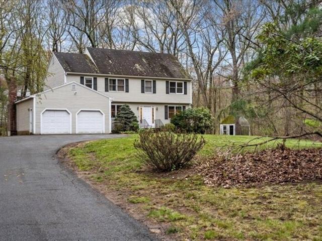 House for sale in Hopkinton, Massachusetts