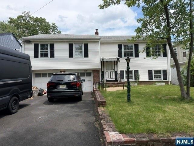 House for sale in Roselle, New Jersey